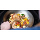 Wok do grilla ze stali węglowej z bambusową szpatułką Big Green Egg 120779